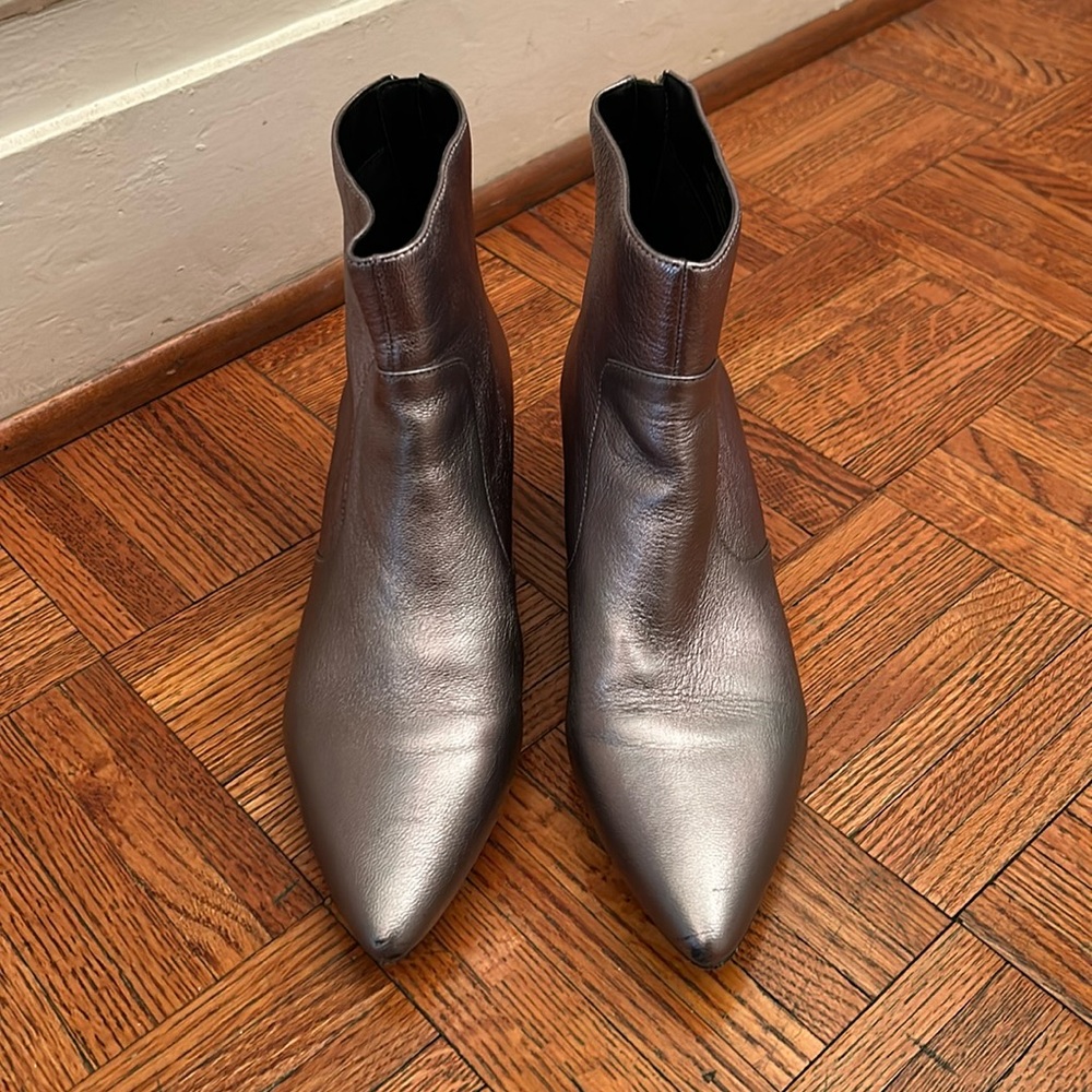 Karl Lagerfeld silver/pewter Maya leather ankle boots size 10